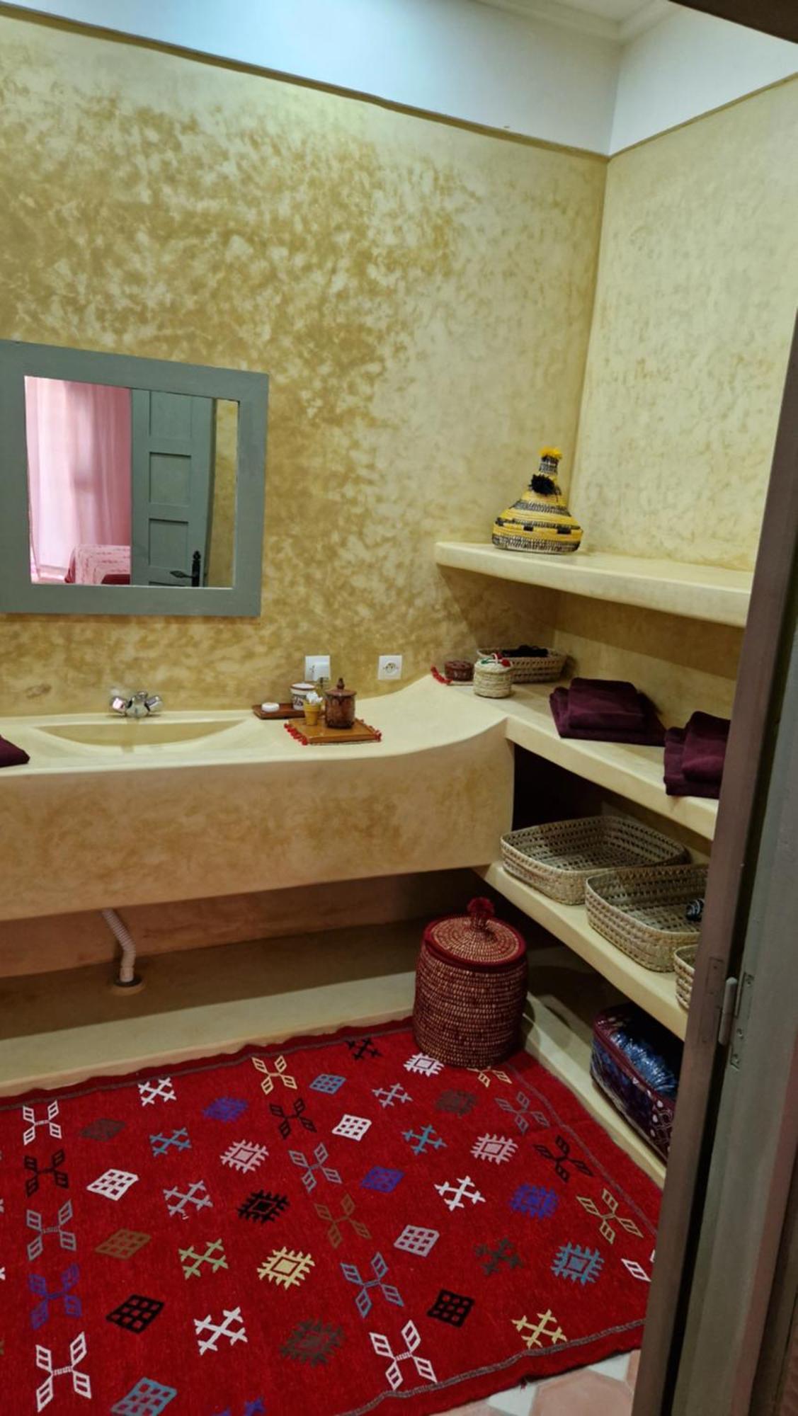Bed and Breakfast Les Trois Paons Taroudant Esterno foto